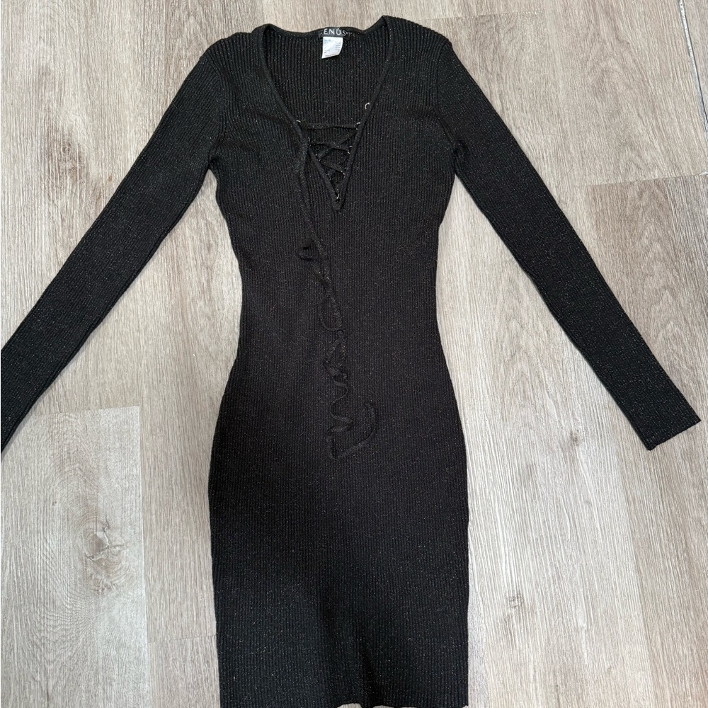 VENUS Black Ribbed Lace-up Long Sleeve Shimmer Knit Midi Dress size S - Picture 3 of 6
